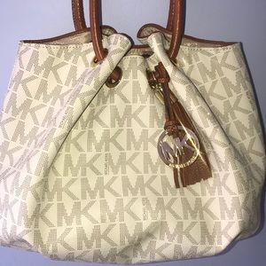 Tan/Brown Michael Kors purse